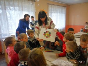 Школа ''Радість'' вихованці гуртка «Словничок» - маленькі патріоти_06