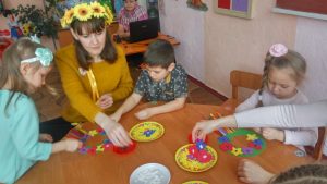 ДНЗ №3, м. Слов'янськ, виховний захід на тему- «Український віночок»