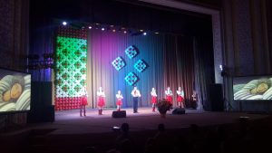 Святковий концерт до Дня Матері