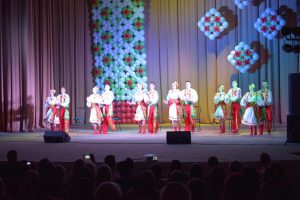 Святковий концерт до Дня Матері