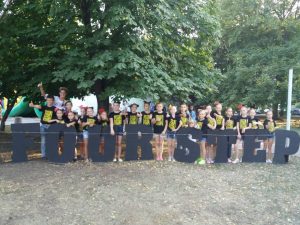 «Фо степ» та парад вишиванок