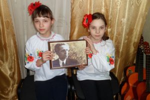 Українська музика в часі і просторі
