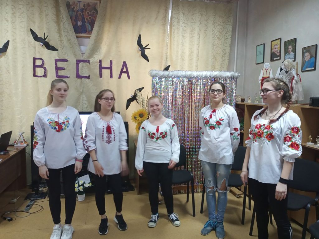 Український народний орнамент від вишивки до писанки