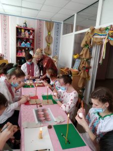 Свято української писанки